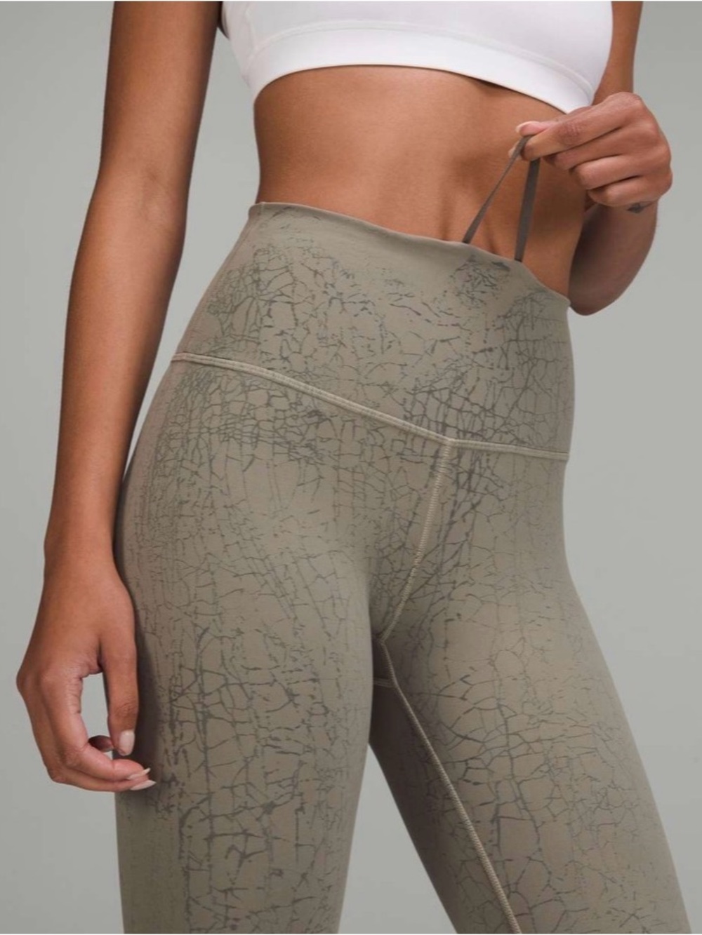 ๐ฟ Lululemon Wunder Train High-Rise Tight 25" Thread Dye Rover Black Size 2 - Picture 3 of 13